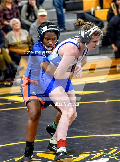 Thumbnail 3 in Shawnee Mission West Invitational photogallery.
