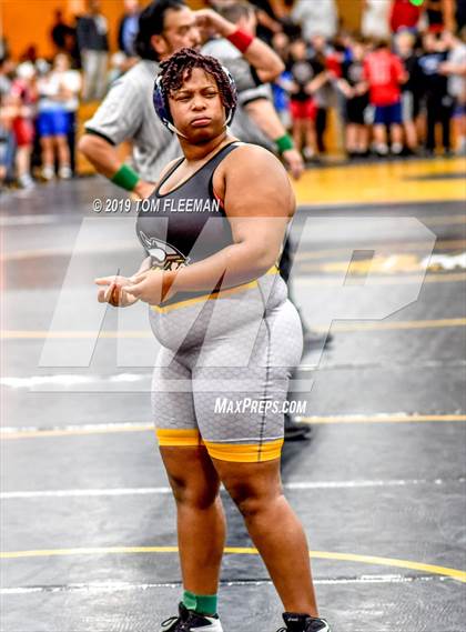 Thumbnail 3 in Shawnee Mission West Invitational photogallery.