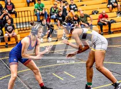 Thumbnail 3 in Shawnee Mission West Invitational photogallery.