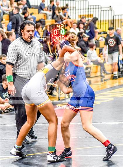 Thumbnail 2 in Shawnee Mission West Invitational photogallery.