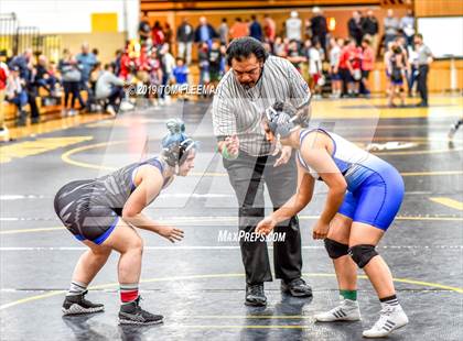 Thumbnail 3 in Shawnee Mission West Invitational photogallery.