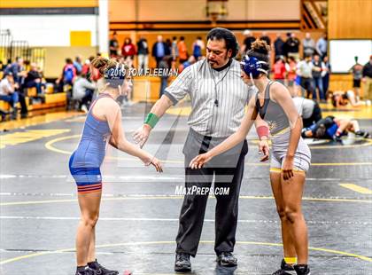 Thumbnail 2 in Shawnee Mission West Invitational photogallery.