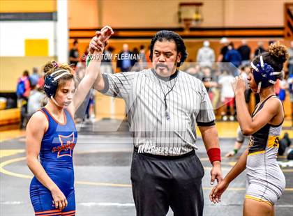 Thumbnail 1 in Shawnee Mission West Invitational photogallery.