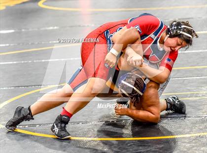 Thumbnail 2 in Shawnee Mission West Invitational photogallery.