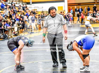 Thumbnail 1 in Shawnee Mission West Invitational photogallery.