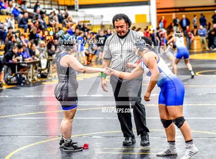 Thumbnail 3 in Shawnee Mission West Invitational photogallery.