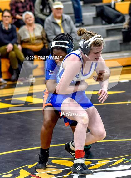 Thumbnail 1 in Shawnee Mission West Invitational photogallery.