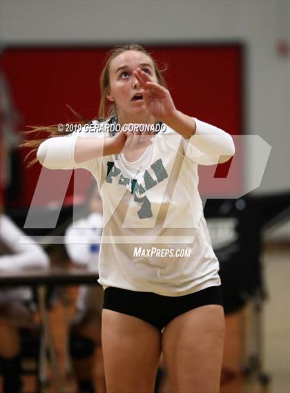 Thumbnail 2 in Pitman vs. Miramonte (Stockton Classic) photogallery.