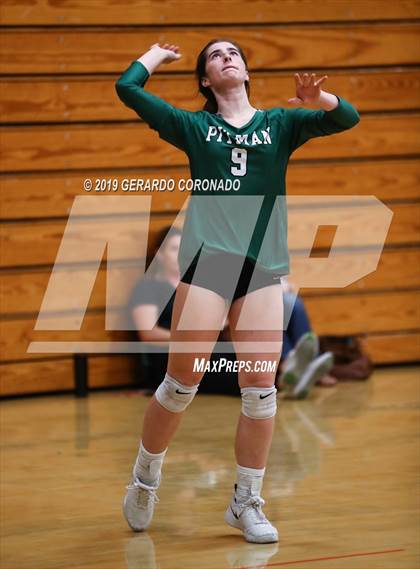 Thumbnail 1 in Pitman vs. Miramonte (Stockton Classic) photogallery.