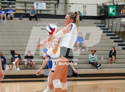 Thumbnail 2 in Carmel vs. Assumption photogallery.