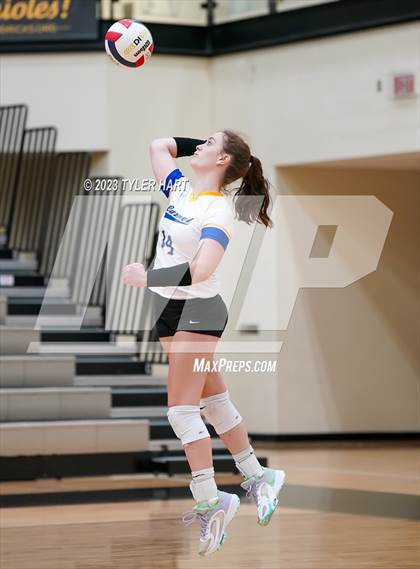 Thumbnail 1 in Carmel vs. Assumption photogallery.