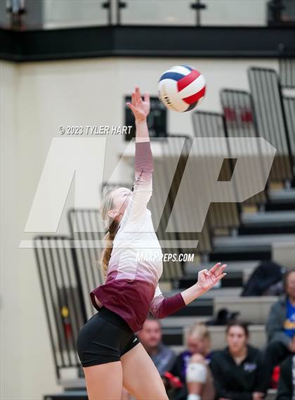 Thumbnail 2 in Carmel vs. Assumption photogallery.