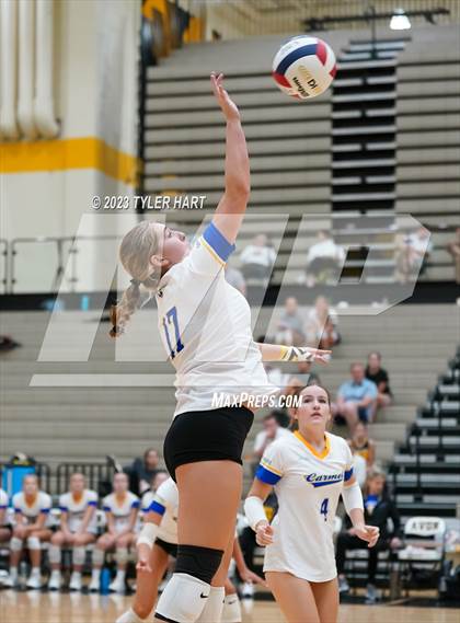 Thumbnail 1 in Carmel vs. Assumption photogallery.