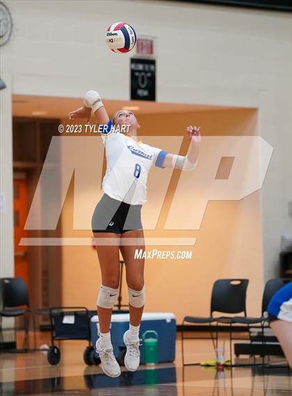 Thumbnail 3 in Carmel vs. Assumption photogallery.
