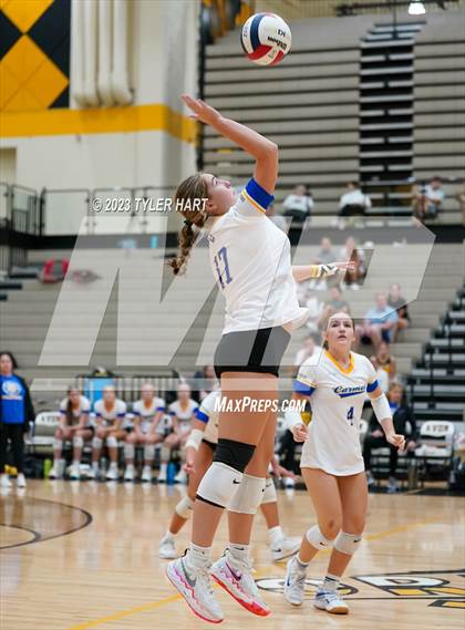 Thumbnail 3 in Carmel vs. Assumption photogallery.