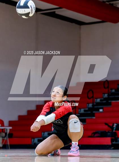 Thumbnail 2 in Seventy-First @ Hoke County photogallery.