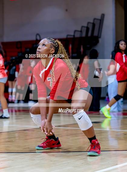 Thumbnail 1 in Seventy-First @ Hoke County photogallery.