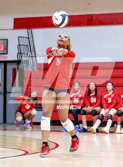 Thumbnail 1 in Seventy-First @ Hoke County photogallery.