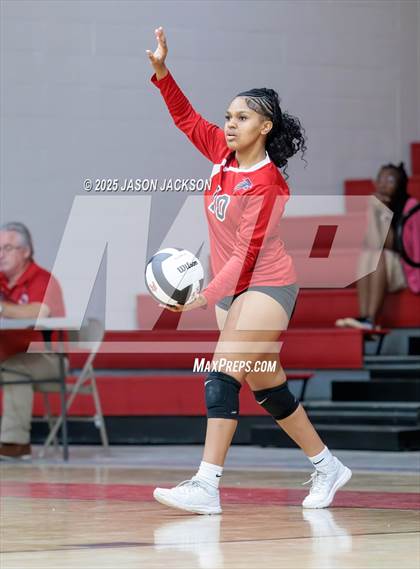 Thumbnail 1 in Seventy-First @ Hoke County photogallery.