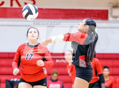 Thumbnail 1 in Seventy-First @ Hoke County photogallery.