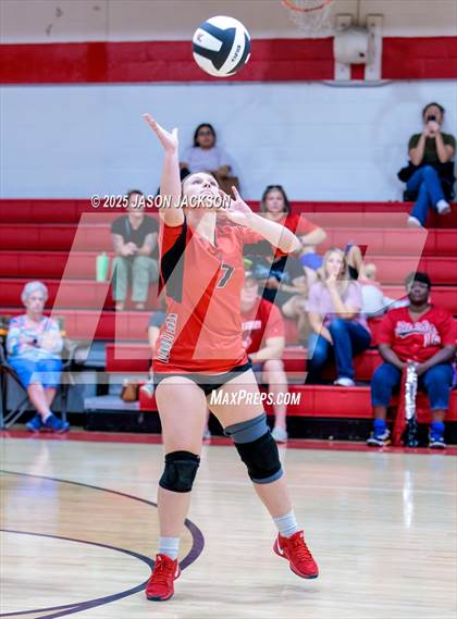 Thumbnail 1 in Seventy-First @ Hoke County photogallery.