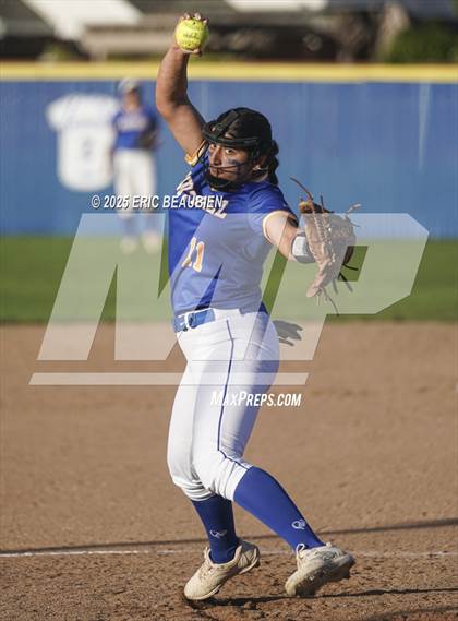 Thumbnail 2 in Clayton Valley Charter @ Foothill photogallery.