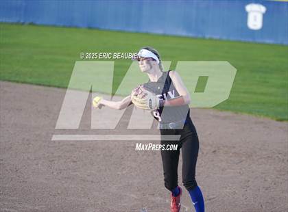 Thumbnail 3 in Clayton Valley Charter @ Foothill photogallery.