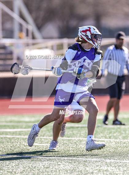 Thumbnail 1 in Grapevine @ Captain Shreve photogallery.
