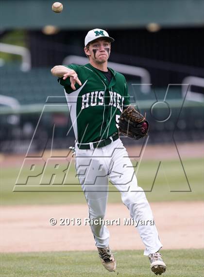 Thumbnail 2 in Bow vs. Monadnock (NHIAA Division 3 Final) photogallery.