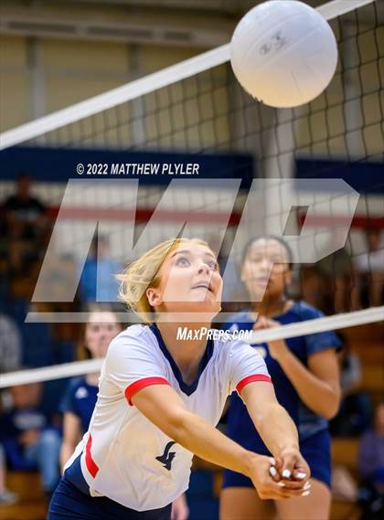 Thumbnail 2 in Lee County vs Terry Sanford (NCHSAA 2A - First Round) photogallery.