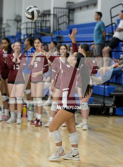 Thumbnail 2 in Vista Murrieta vs Sacred Heart Prep (Nike TOC Southwest) photogallery.