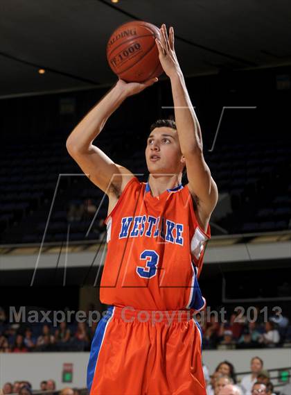 Thumbnail 1 in Redondo Union vs. Westlake (CIF SS D2A Final) photogallery.