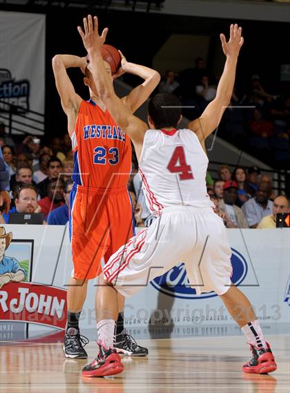Thumbnail 1 in Redondo Union vs. Westlake (CIF SS D2A Final) photogallery.