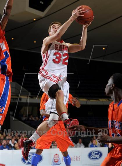 Thumbnail 1 in Redondo Union vs. Westlake (CIF SS D2A Final) photogallery.