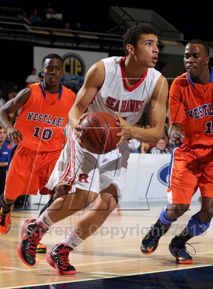 Thumbnail 1 in Redondo Union vs. Westlake (CIF SS D2A Final) photogallery.