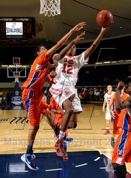 Thumbnail 1 in Redondo Union vs. Westlake (CIF SS D2A Final) photogallery.
