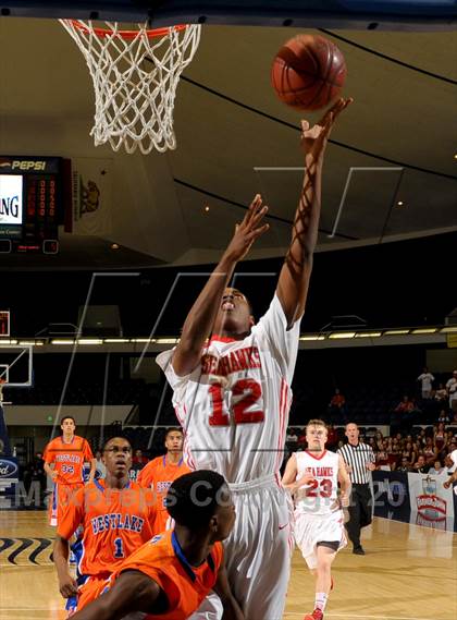 Thumbnail 2 in Redondo Union vs. Westlake (CIF SS D2A Final) photogallery.