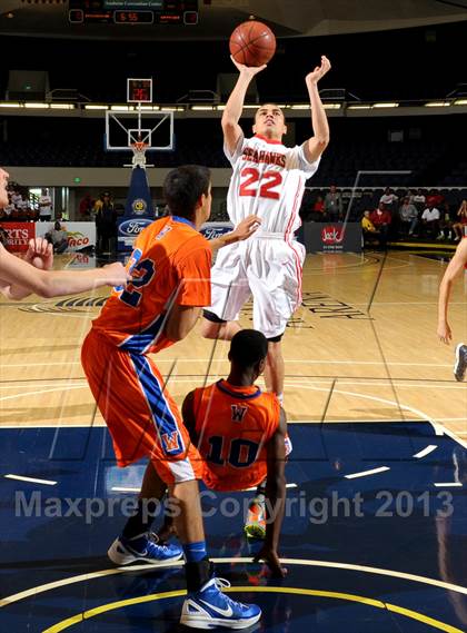 Thumbnail 2 in Redondo Union vs. Westlake (CIF SS D2A Final) photogallery.