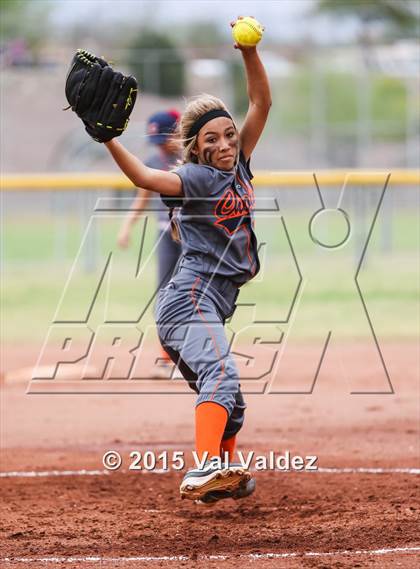 Thumbnail 1 in Cholla vs Nogales (Tucson Badger Invitational) photogallery.
