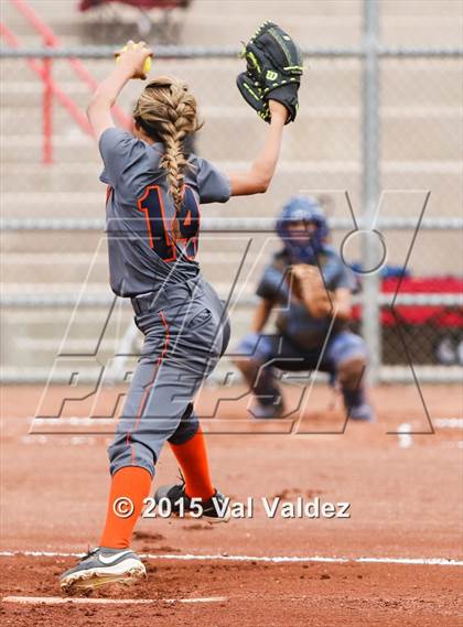 Thumbnail 2 in Cholla vs Nogales (Tucson Badger Invitational) photogallery.