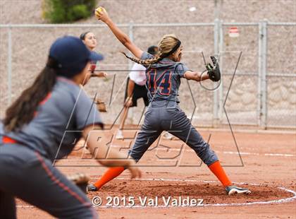Thumbnail 3 in Cholla vs Nogales (Tucson Badger Invitational) photogallery.