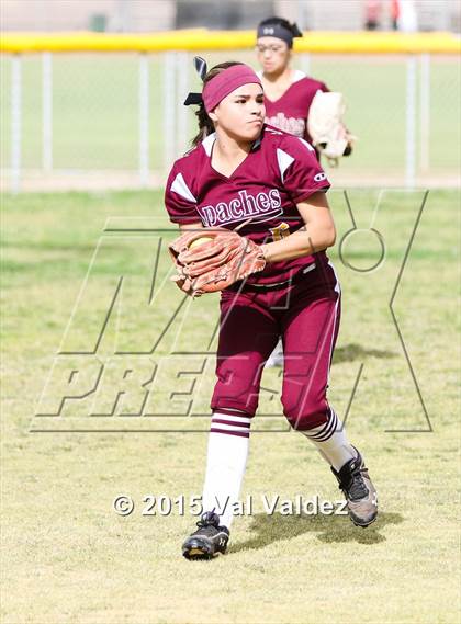 Thumbnail 2 in Cholla vs Nogales (Tucson Badger Invitational) photogallery.