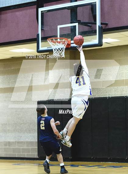 Thumbnail 2 in Carmel Christian vs  Asheville Christian Academy photogallery.