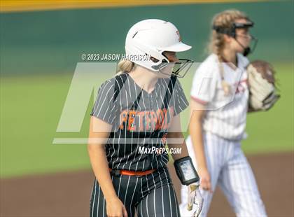 Thumbnail 3 in Petrolia @ Muenster (UIL Softball 2A Region 2 Quarterfinal) photogallery.