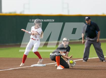 Thumbnail 3 in Petrolia @ Muenster (UIL Softball 2A Region 2 Quarterfinal) photogallery.