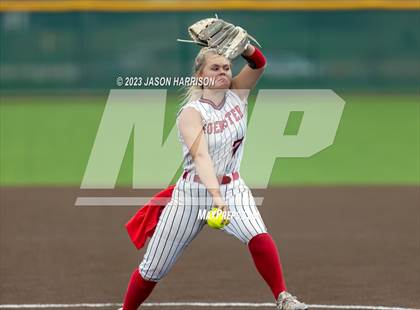 Thumbnail 3 in Petrolia @ Muenster (UIL Softball 2A Region 2 Quarterfinal) photogallery.