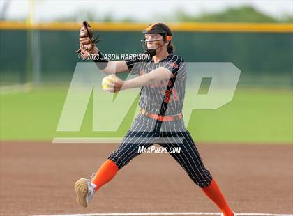 Thumbnail 1 in Petrolia @ Muenster (UIL Softball 2A Region 2 Quarterfinal) photogallery.