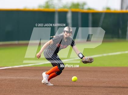 Thumbnail 2 in Petrolia @ Muenster (UIL Softball 2A Region 2 Quarterfinal) photogallery.