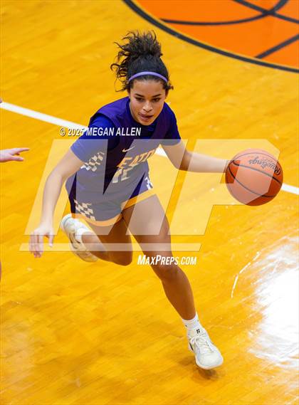 Thumbnail 3 in Eaton @ Waynesville photogallery.
