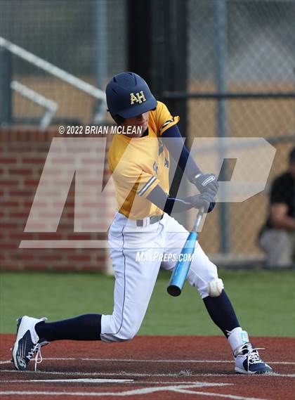 Thumbnail 3 in Saginaw @ Arlington Heights photogallery.